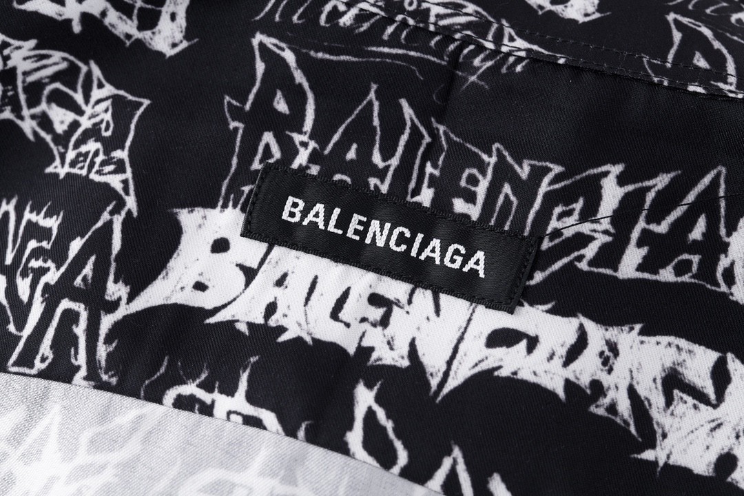 Balenciaga 巴黎世家 SS24 New Year新年系列 Logo印花满印单排扣衬衫 长袖 秋冬 黑色 662983TPLE71000