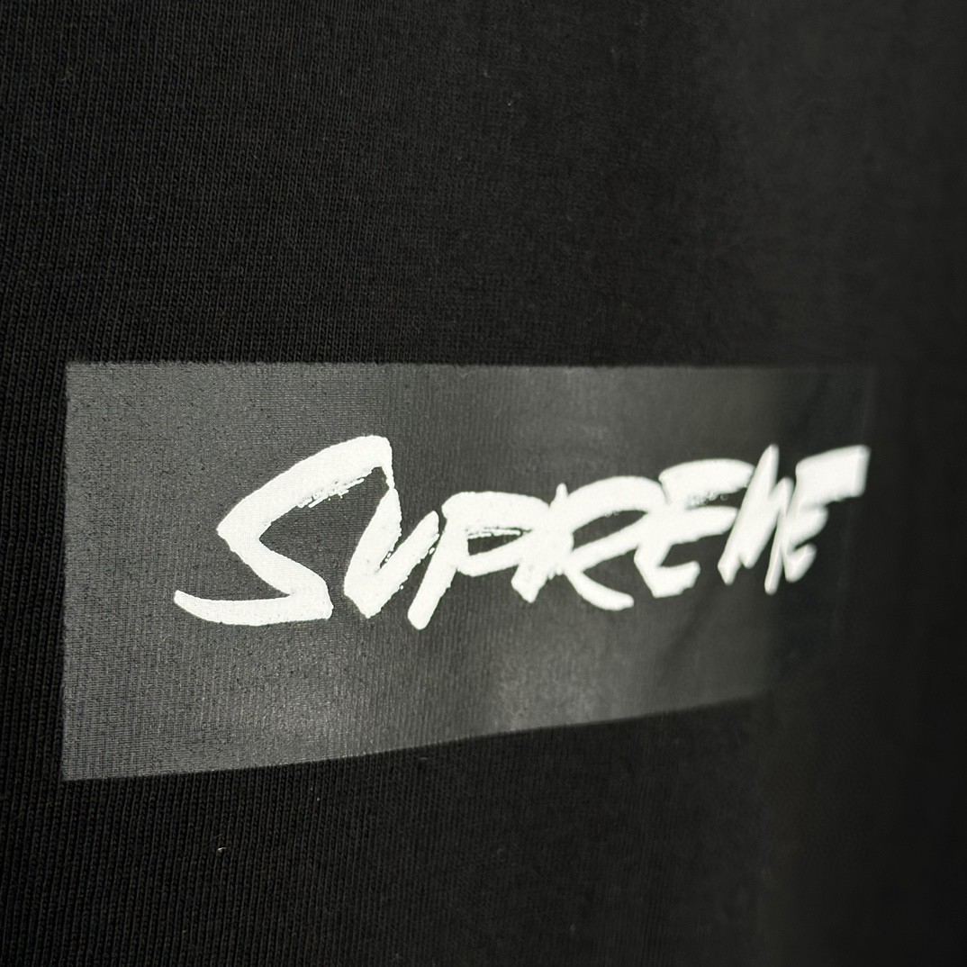 Supreme Futura 联名款 字母Logo印花短袖 T恤 黑色 白色 男女同款 SUP-SS24-002