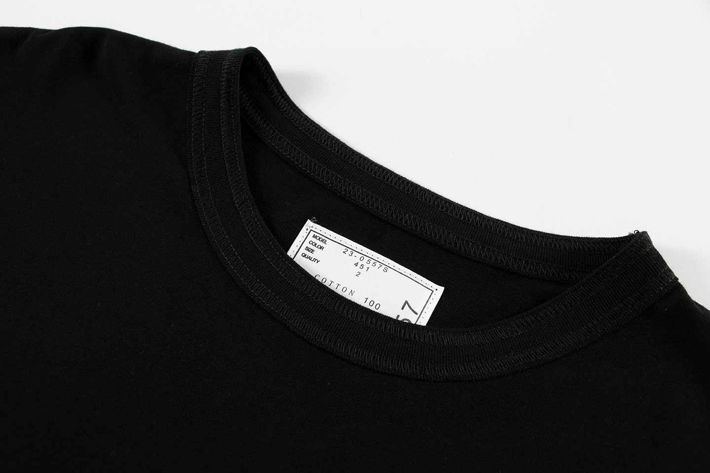 Sacai Carhartt WIP FW23 联名系列 Logo标志侧面开叉暗扣 短袖 T恤 圆领 短款 夏季 黑色 23-0557S-001