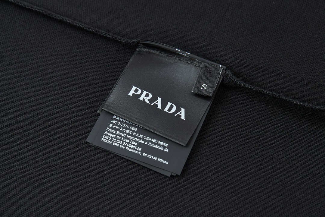 PRADA 普拉达 领口袖口条纹皮标Polo衫 短袖 T恤 黑色 SJN256-322-F0AA9