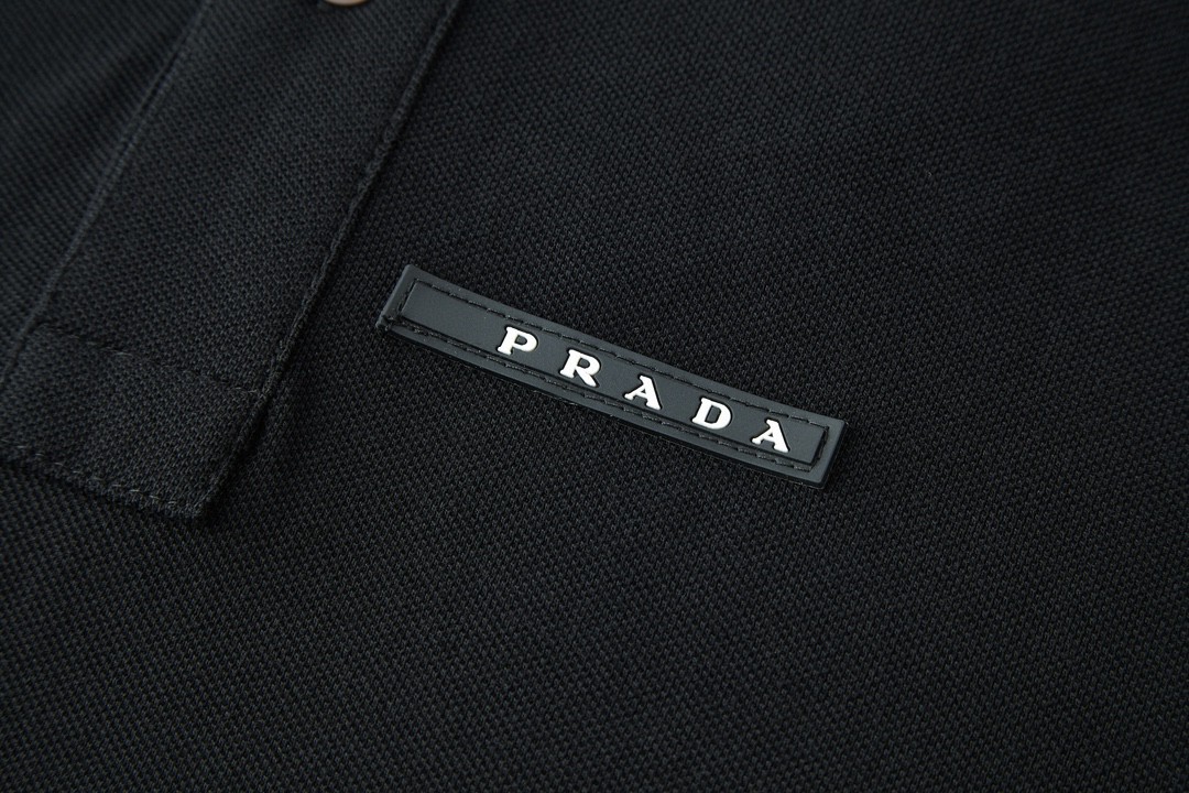 PRADA 普拉达 领口袖口条纹皮标Polo衫 短袖 T恤 黑色 SJN256-322-F0AA9