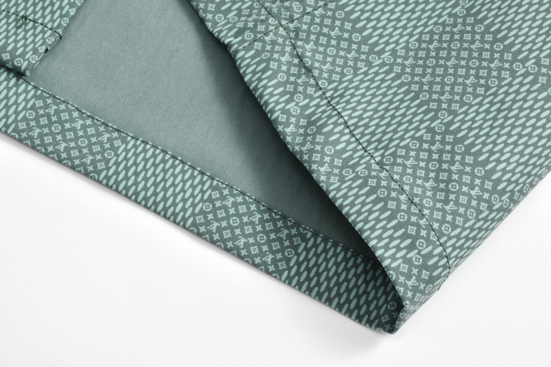 LOUIS VUITTON 路易威登 棋盘格Logo印花翻领单排扣衬衫 短袖 夏款 绿色 1AFQXX