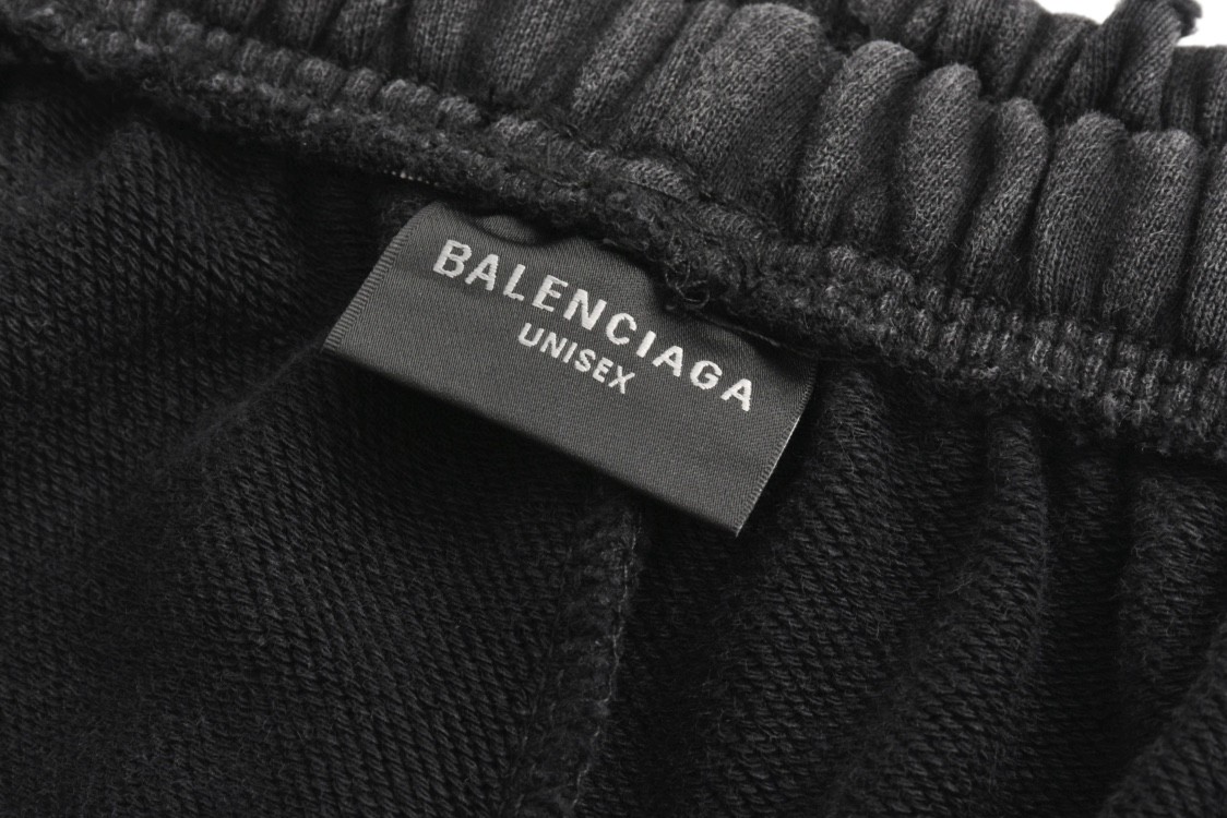 Balenciaga 巴黎世家 水洗破洞字母l刺绣ogo短裤 五分裤 休闲裤 运动裤 夏季 黑色 