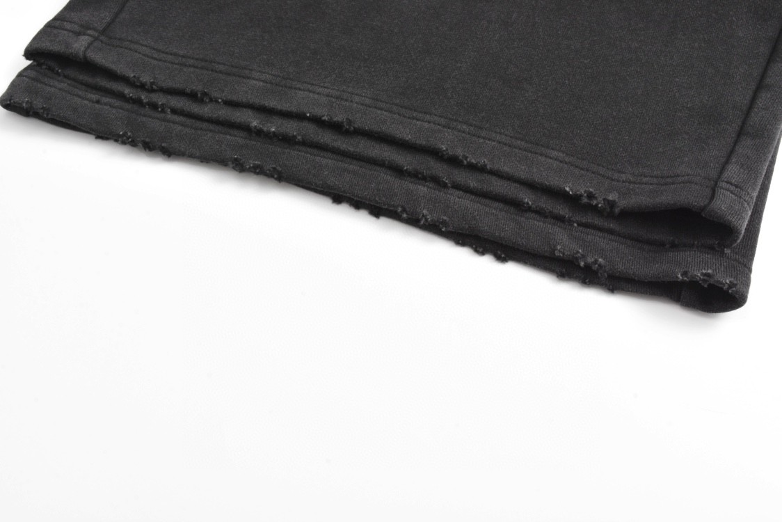 Balenciaga 巴黎世家 水洗破洞字母l刺绣ogo短裤 五分裤 休闲裤 运动裤 夏季 黑色 