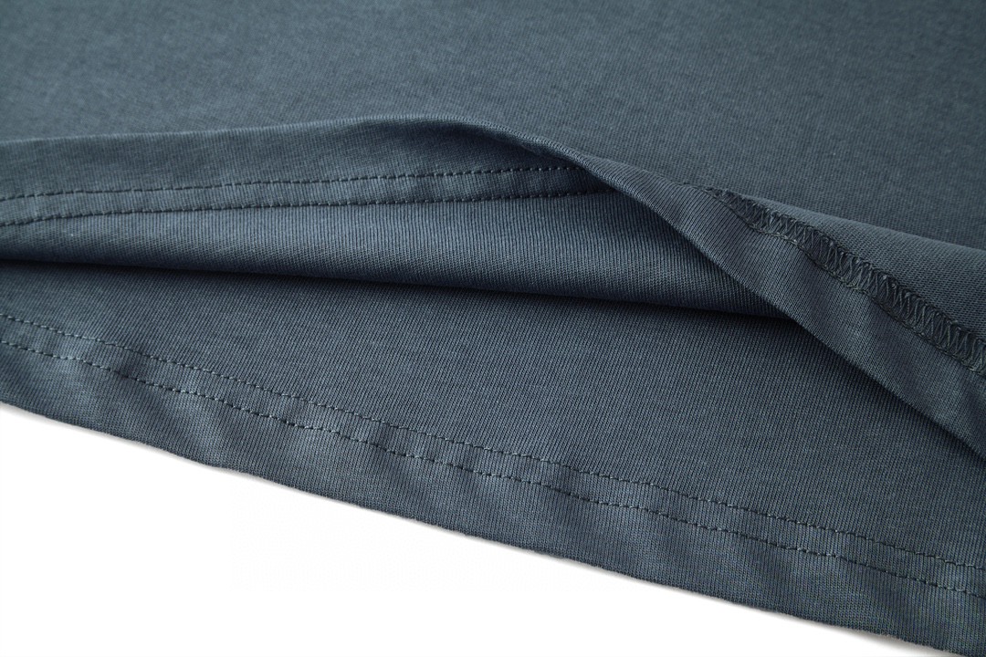 Balenciaga 巴黎世家 彩虹彩旗印花短袖 T恤 圆领 短款 夏季 蓝灰色