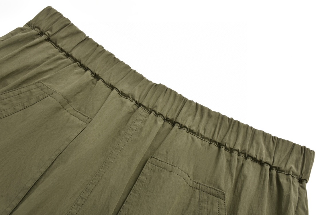 Loewe 罗意威 SS24 纯色Logo刺绣口袋休闲裤 短裤 五分裤 工装裤 绿色 S616Y04X66-4160