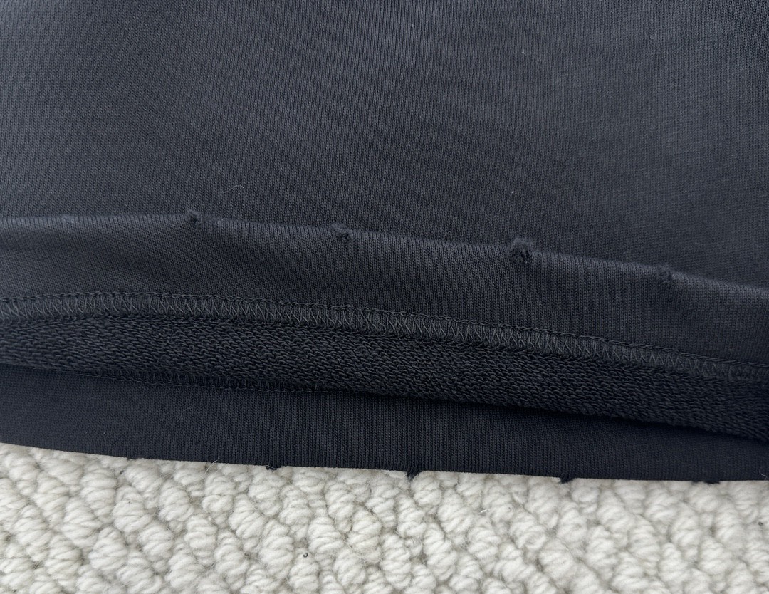 Balenciaga 巴黎世家 破洞水钻字母logo短裤 五分裤 休闲裤 运动裤 夏季 黑色 