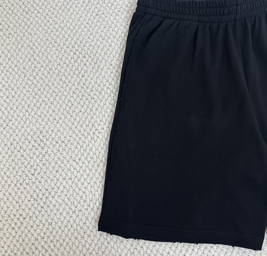 Balenciaga 巴黎世家 破洞水钻字母logo短裤 五分裤 休闲裤 运动裤 夏季 黑色 