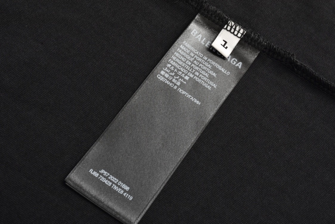 Balenciaga 巴黎世家 安德玛 联名款 字母刺绣Logo 短袖 T恤 圆领 短款 夏季 黑色