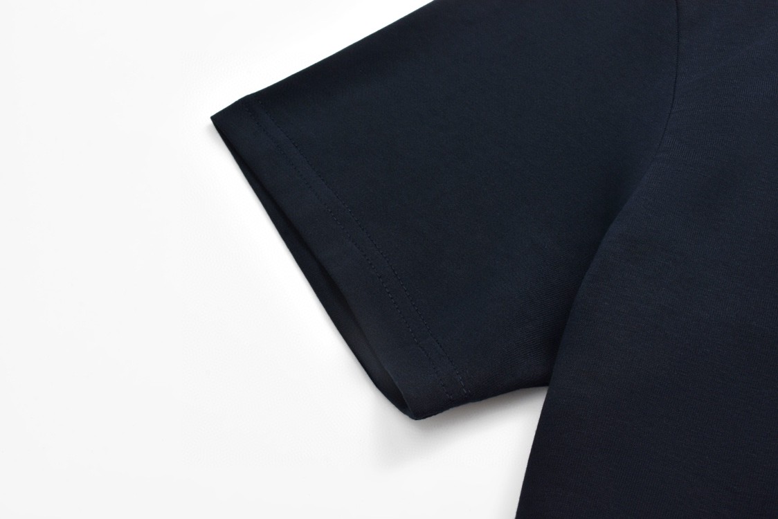 LOUIS VUITTON 路易威登 字母珠饰刺绣logo圆领短袖 T恤 黑色 1AFJFI