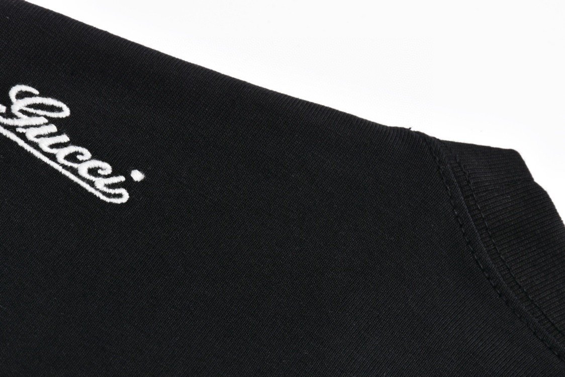 GUCCI 古驰 弹幕刺绣字母logo短袖 T恤 圆领 套头 夏季 黑色 788072-XJGJ0-1043