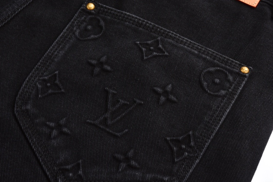 LOUIS VUITTON 压花浮雕 牛仔短裤 牛仔裤 短裤 五分裤 黑色