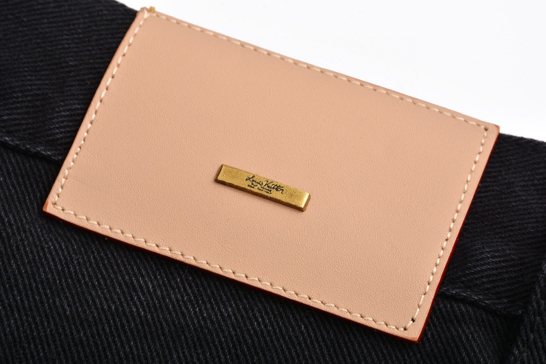 LOUIS VUITTON 压花浮雕 牛仔短裤 牛仔裤 短裤 五分裤 黑色