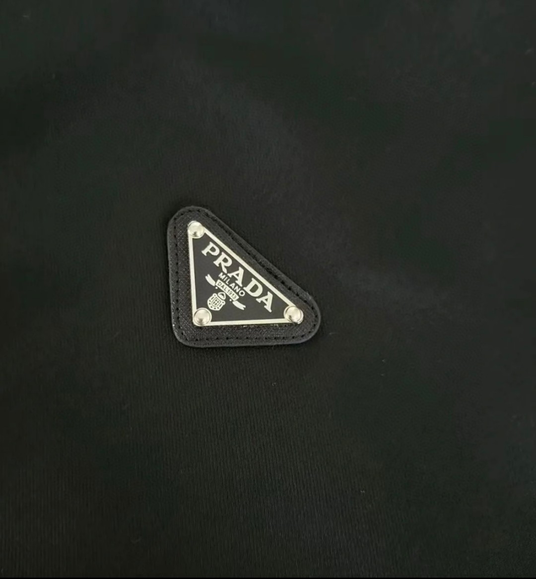 PRADA 普拉达 双面穿logo徽标单排扣棒球服 夹克 外套 长袖 黑灰色 UJL96A-11JE-F0N11-S-232