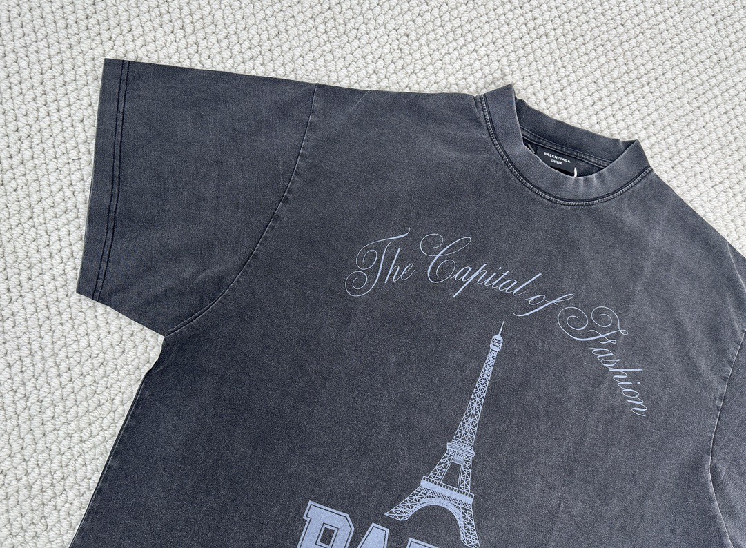 Balenciaga 巴黎世家 巴黎铁塔字母logo印花做旧短袖 T恤 夏季 黑色 787349TRVV11048