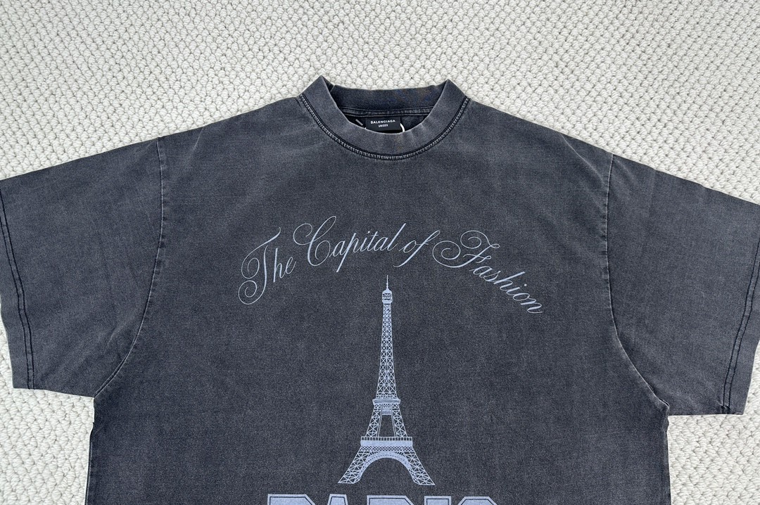 Balenciaga 巴黎世家 巴黎铁塔字母logo印花做旧短袖 T恤 夏季 黑色 787349TRVV11048