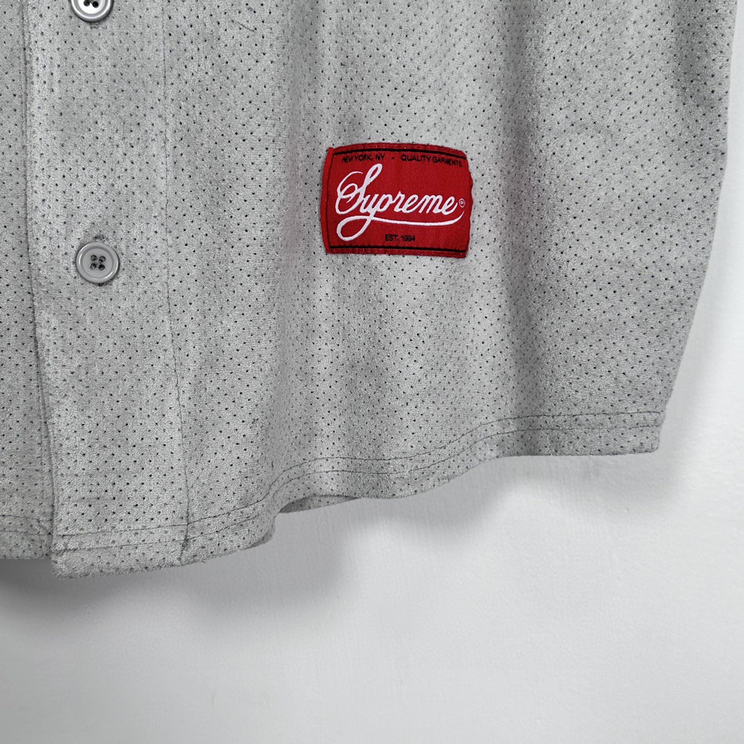 Supreme SS24 WEEK13 ULTRASUEDE MESH BASEBALL JERSEY 字母logo麂皮棒球衫 短袖 T恤 黑色 海军蓝 灰色 SUP-SS24-210
