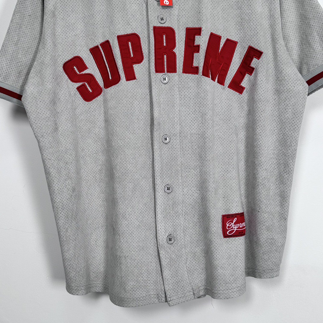 Supreme SS24 WEEK13 ULTRASUEDE MESH BASEBALL JERSEY 字母logo麂皮棒球衫 短袖 T恤 黑色 海军蓝 灰色 SUP-SS24-210