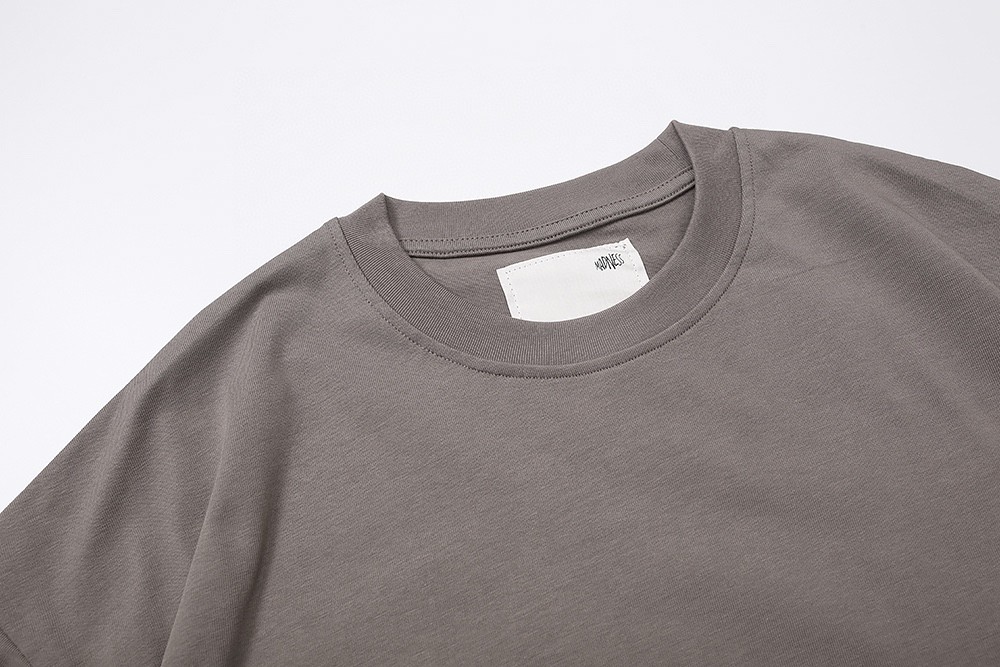 77#MADNESS 纯色贴标T恤 短袖 男女同款 卡其灰 