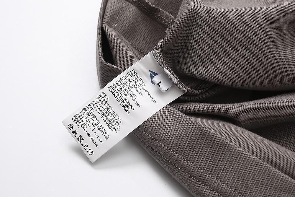 77#MADNESS 纯色贴标T恤 短袖 男女同款 卡其灰 