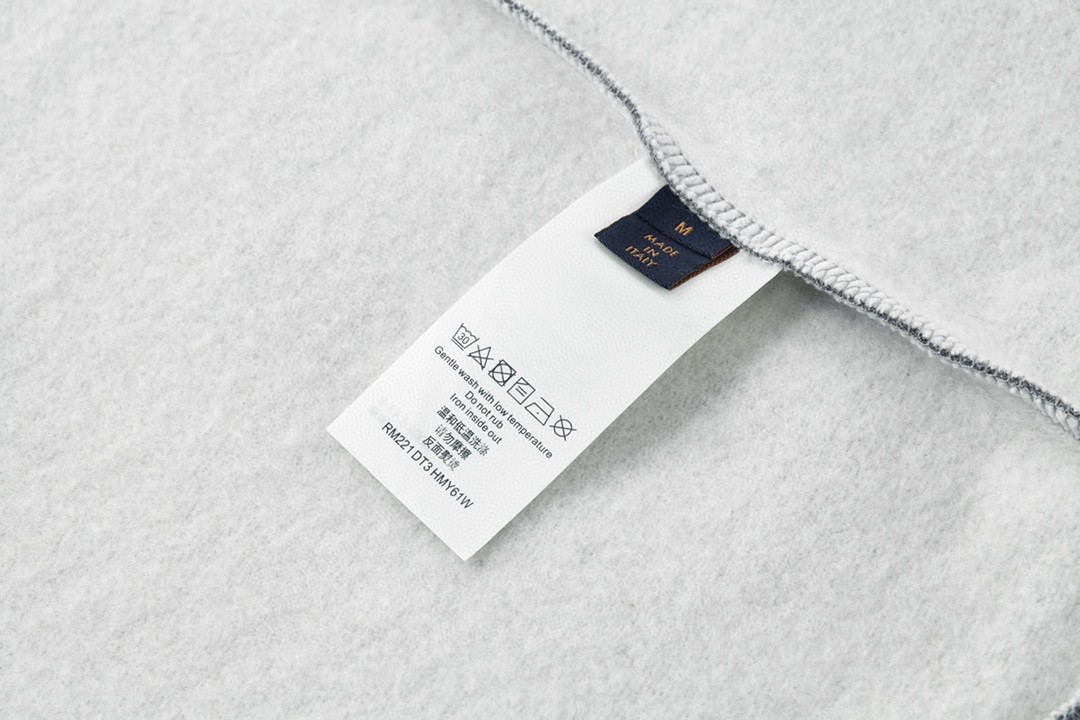 LOUIS VUITTON 路易威登 NIGO2 联名款 爱心Logo字母印花卫衣 套头 长袖 灰色 1A9GLT