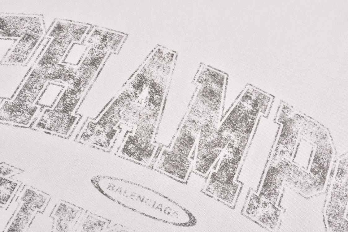 Balenciaga 巴黎世家 做旧模糊字母logo印花短袖 T恤 夏季 白色 787349TRVN19016