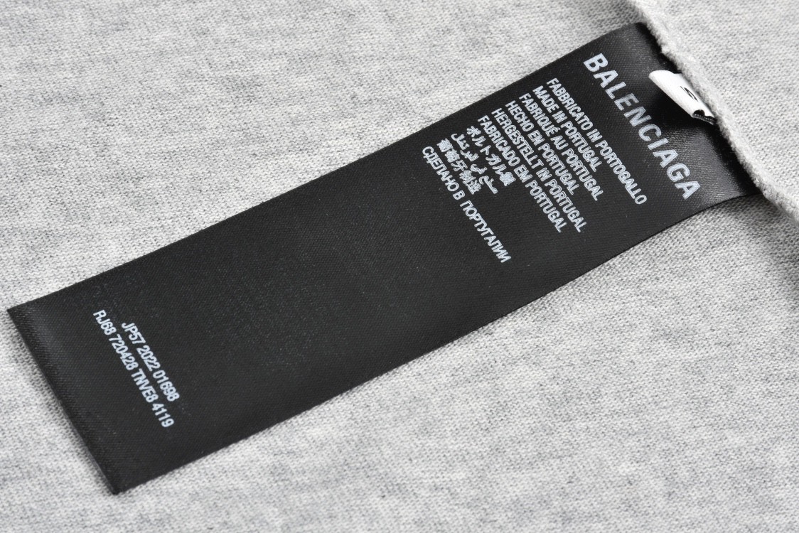 Balenciaga 巴黎世家 连帽假两件字母logo刺绣短袖 T恤 夏季 灰色