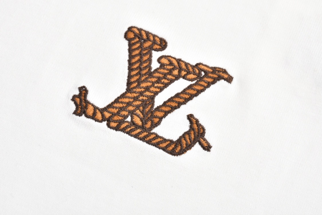 LOUIS VUITTON 路易威登 套马牛仔logo刺绣图案圆领短袖 T恤 白色 1AFXNS