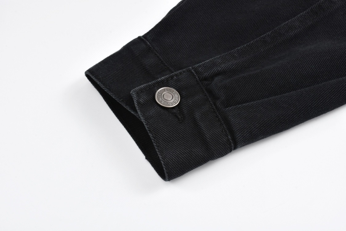 Balenciaga 巴黎世家 后背异形字母印花长袖夹克 牛仔外套 牛仔衣 秋冬 水洗灰 793892TNW111672 