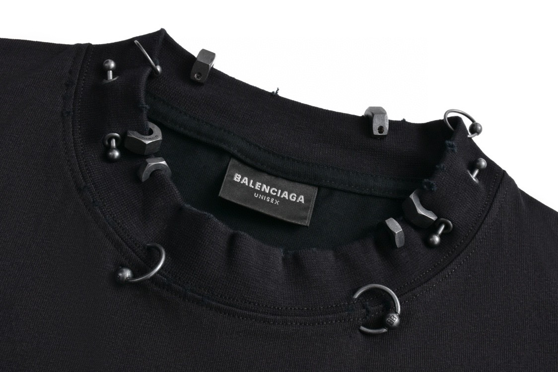 Balenciaga 巴黎世家 领口五金铆钉环扣短袖 T恤 夏季 黑色