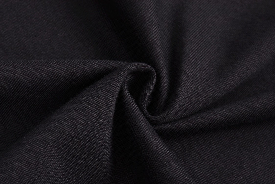 Balenciaga 巴黎世家 领口五金铆钉环扣短袖 T恤 夏季 黑色