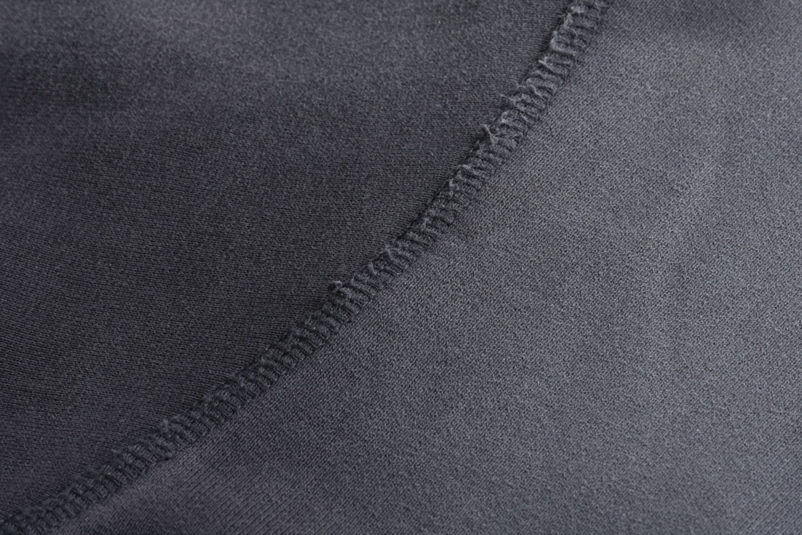 PRADA 普拉达 水洗渐变字母logo印花卫衣 圆领 长袖 蓝色 UJL69B-15CA-F0008-S-OOO