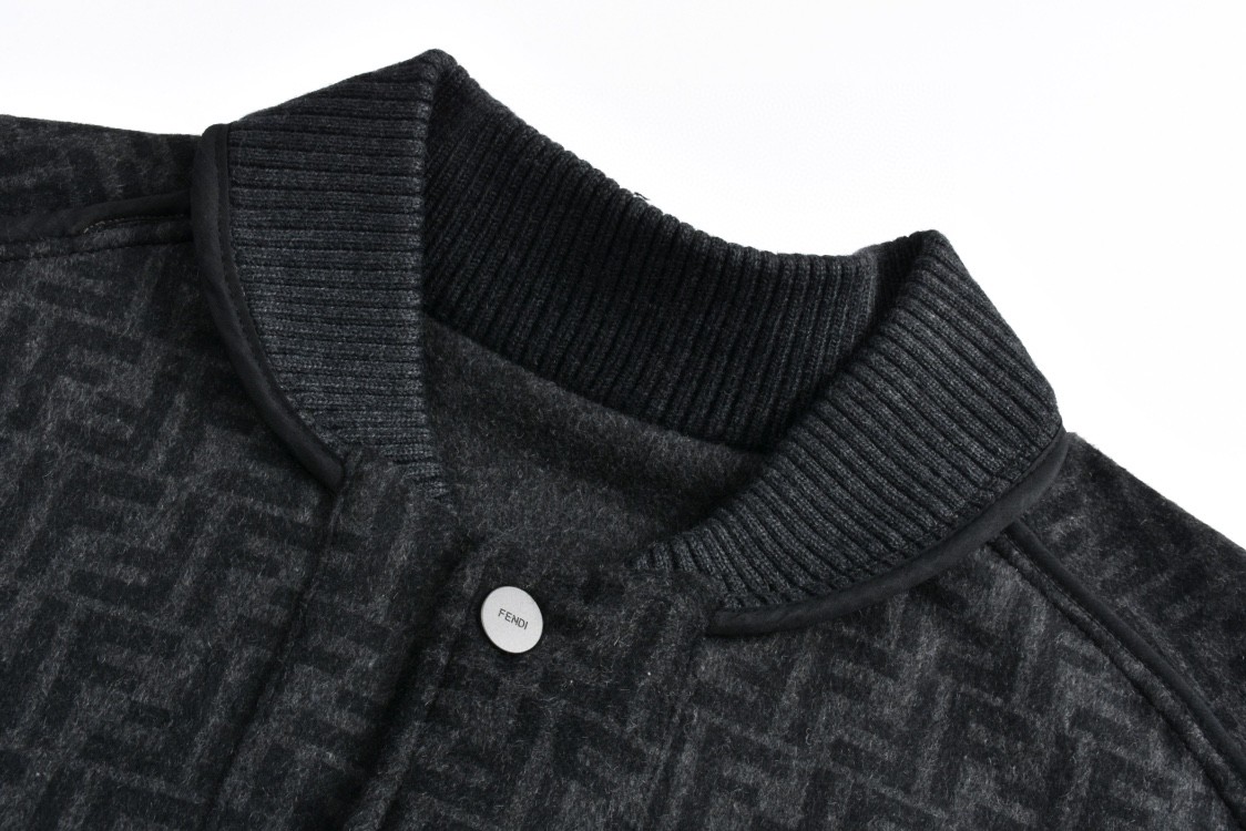 FENDI 芬迪 双面穿羊毛棒球服 夹克 外套 长袖 秋冬 黑色 FW1085AHBTF0MYM