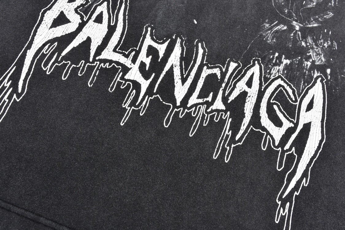 Balenciaga 巴黎世家 做旧破洞人像乐队印花短袖 T恤 夏季 黑色