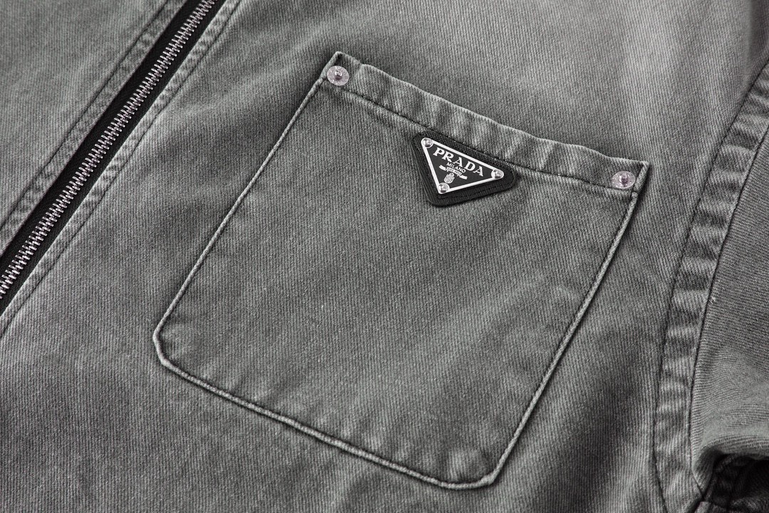 PRADA 普拉达 做旧logo徽标 拉链牛仔衬衫 外套 长袖 水洗灰 GEC086-13B4-F01AY-S-232