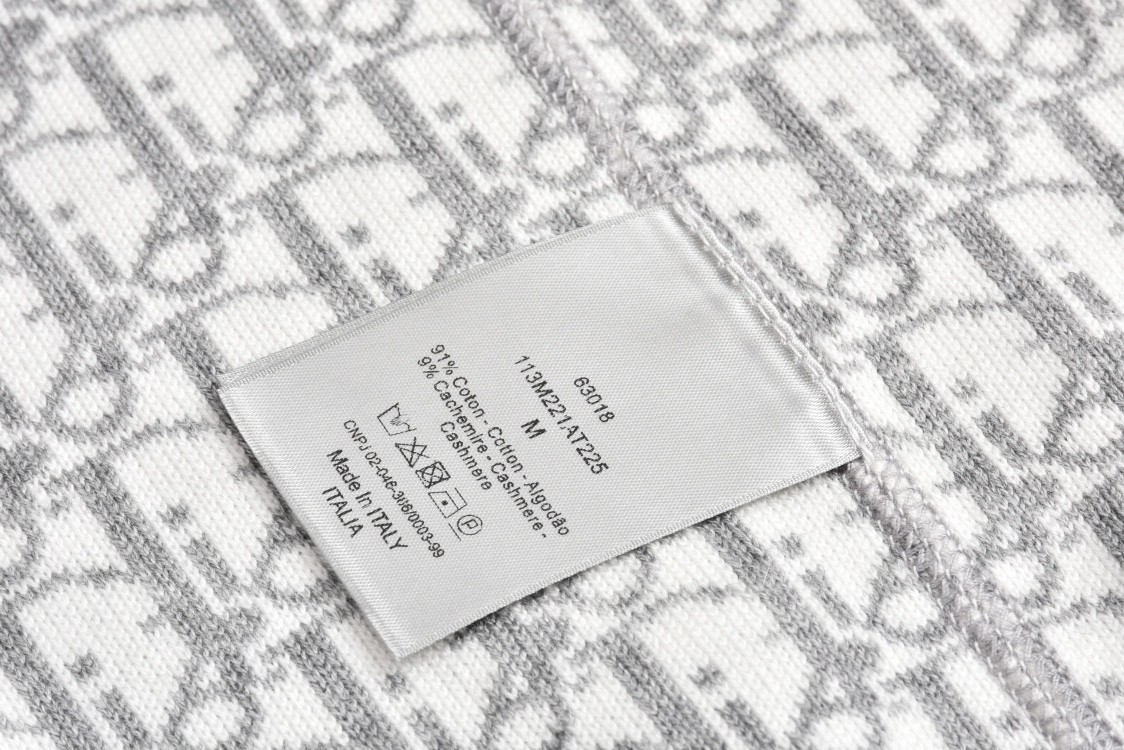 LOUIS VUITTON 路易威登 内衬满印羊绒针织连帽卫衣 长袖 秋冬款 白色 113M221AT225-C088