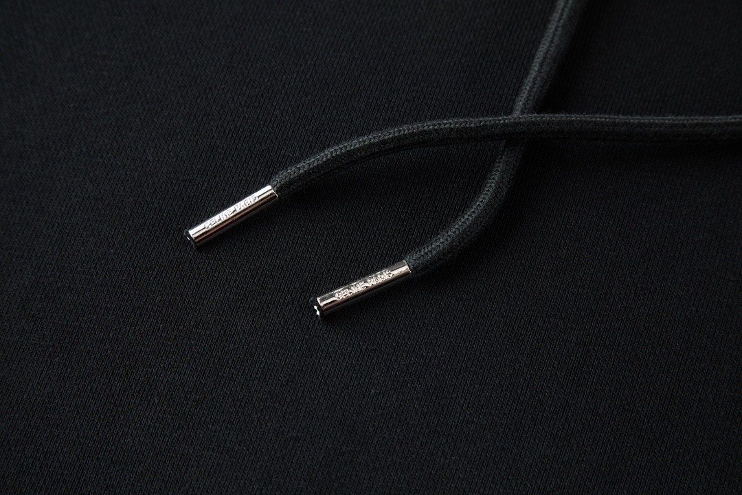 CELINE 赛琳 裂纹字母logo印花连帽卫衣 长袖 秋冬款 黑色 2Y75F670Q-38JE