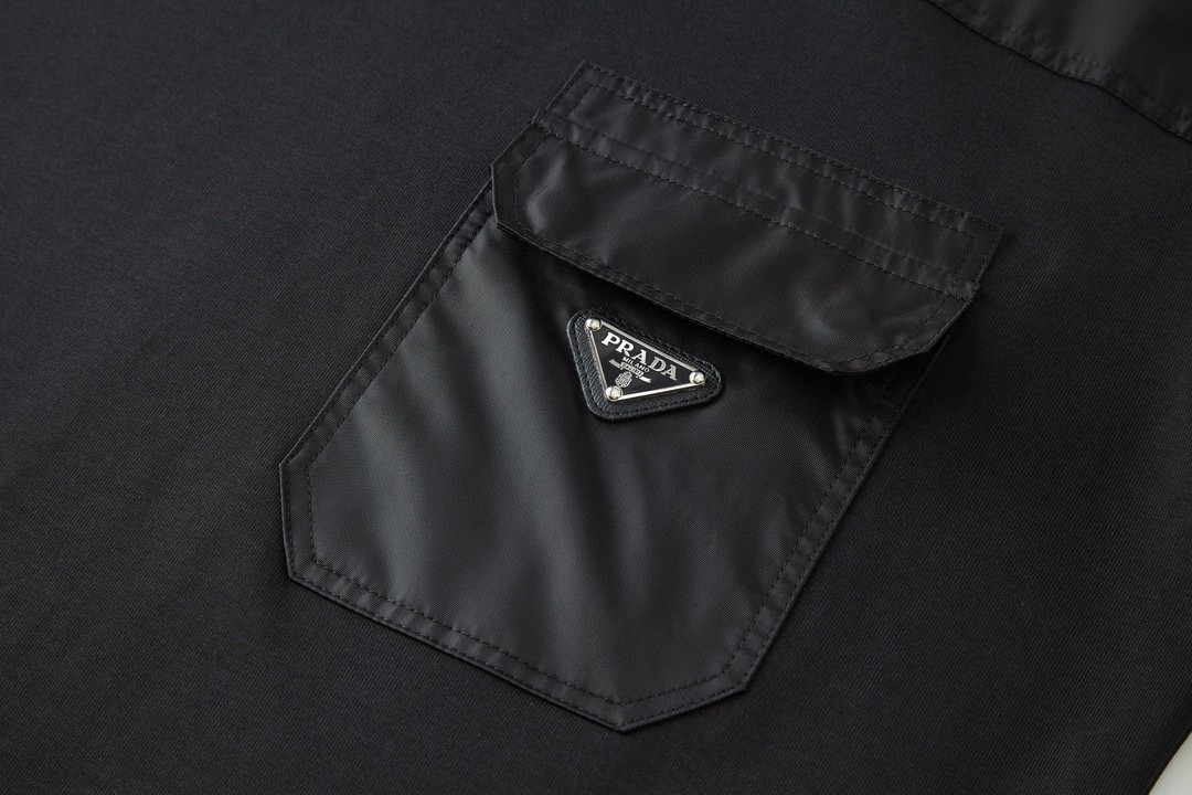 PRADA 普拉达 纯色尼龙拼接口袋卫衣 圆领 长袖 黑色 UJL35B-11JE-F0806-S-OOO