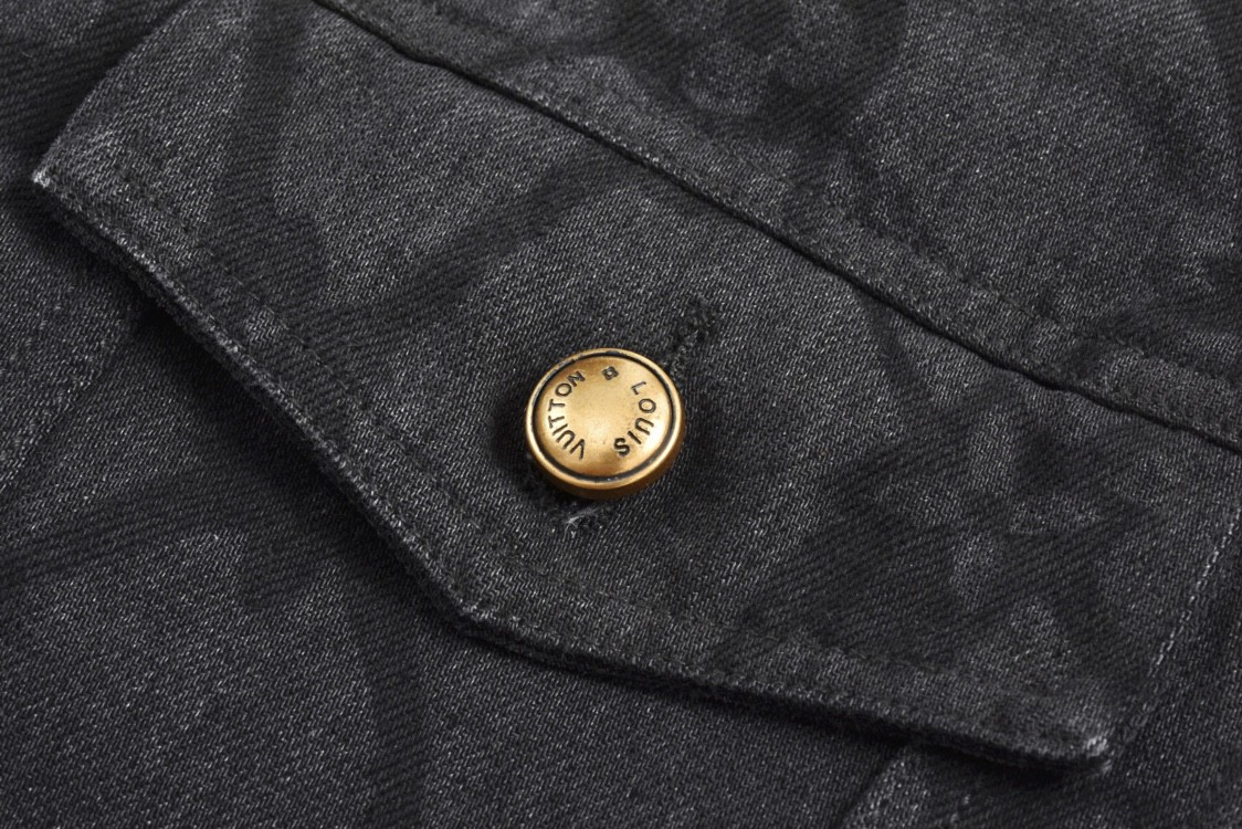 LOUIS VUITTON 路易威登 水网花卉logo拉链纽扣连帽牛仔外套 夹克 长袖 秋冬款 黑灰色 1AFQBK