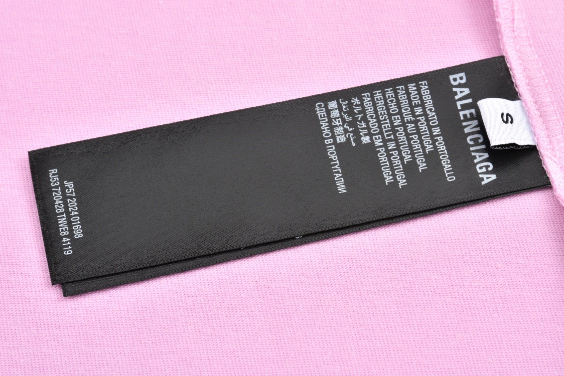 Balenciaga 巴黎世家 情人节限定硅胶爱心字母logo印花短袖 T恤 夏季 粉色 641655TQVV85060