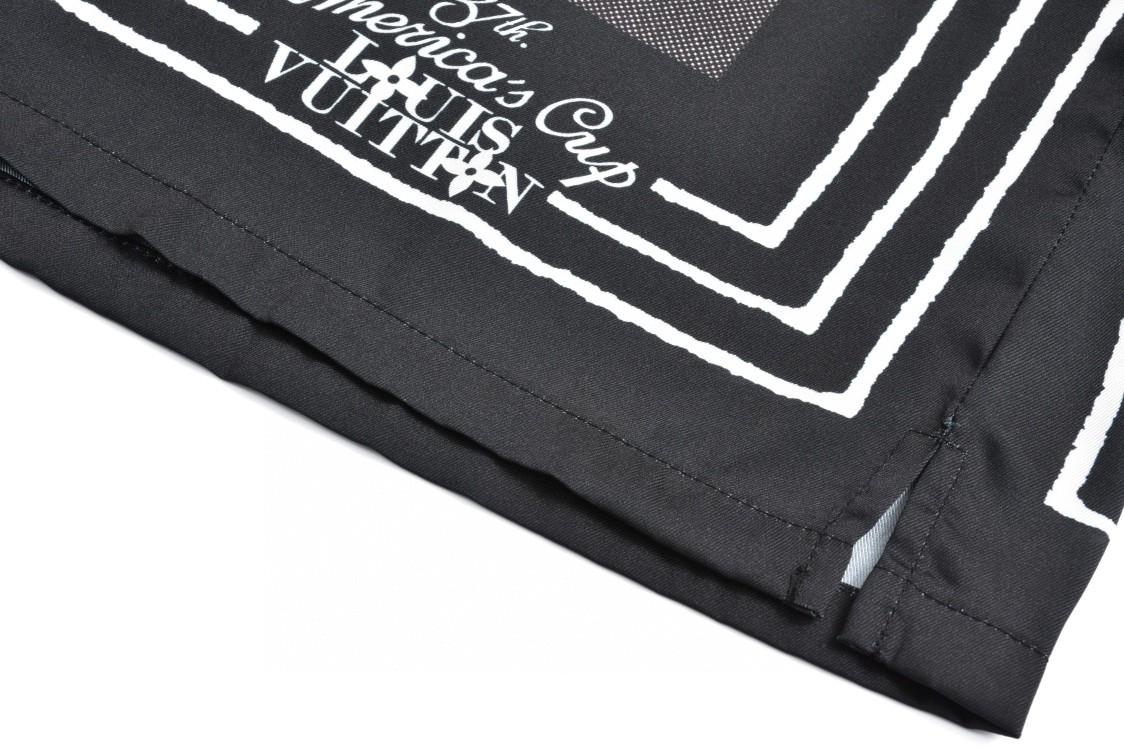 LOUIS VUITTON 路易威登 美洲杯 抽象印花衬衫 短袖 1AFVTQ