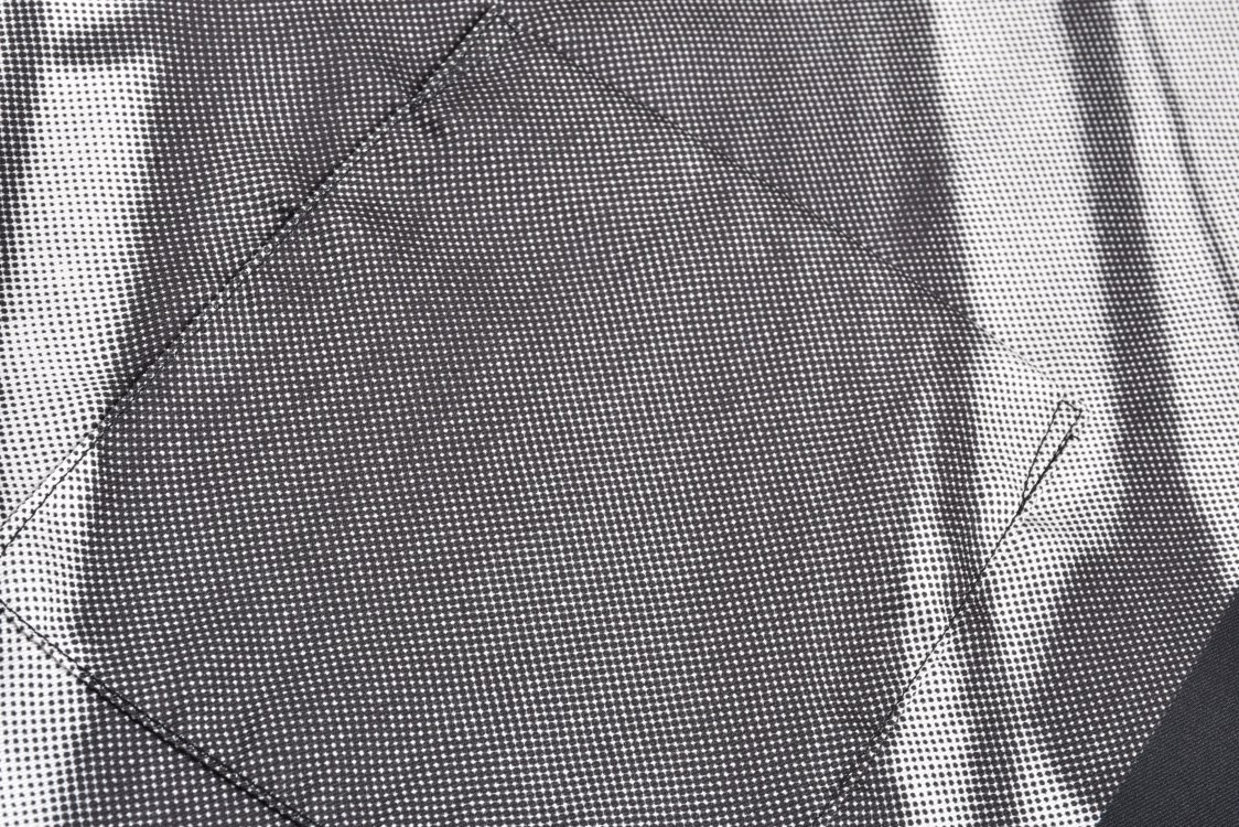 LOUIS VUITTON 路易威登 美洲杯 抽象印花衬衫 短袖 1AFVTQ