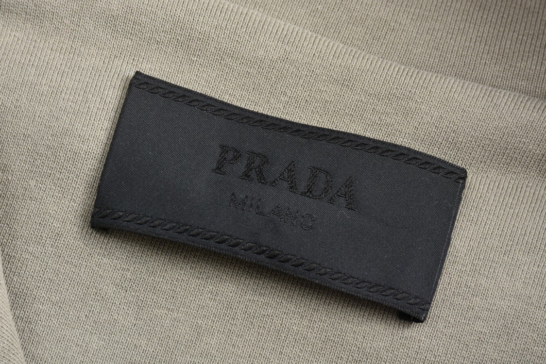 PRADA 普拉达 贴布字母logo刺绣连帽卫衣 长袖 灰色 