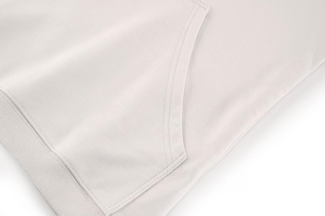 Balenciaga 巴黎世家 爱心wifi字母logo印花连帽卫衣 长袖 秋冬 白色 739024TQVK33307