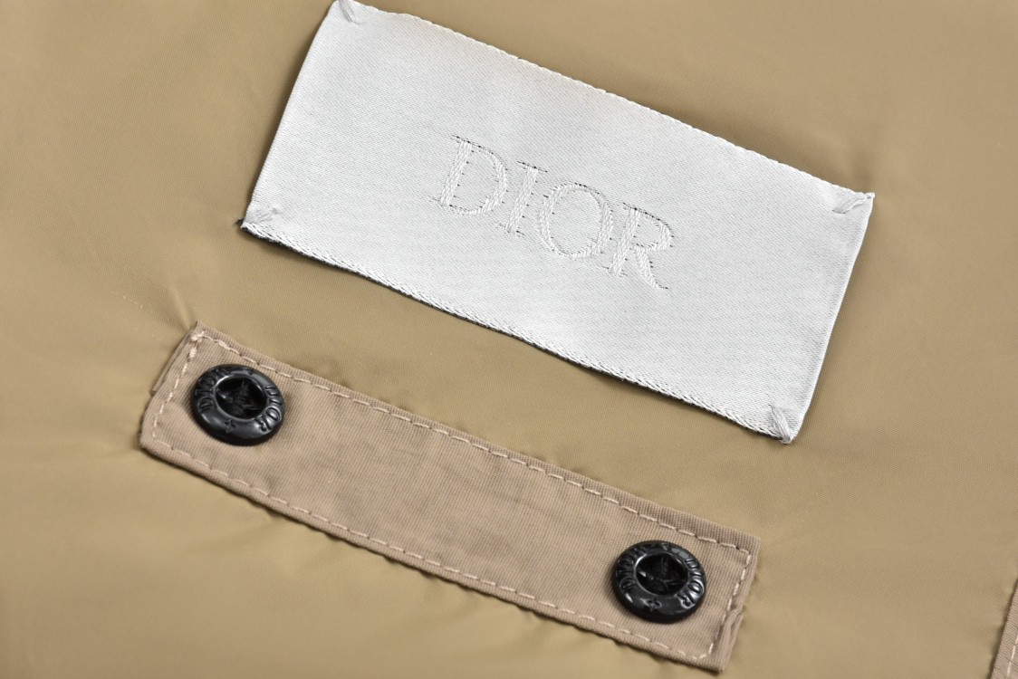 DIOR 迪奥 STONEISLAND 联名款 FW24 纯色字母Logo徽标飞行员夹克 棉服 外套 长袖 棕色 493C401A6263-C878