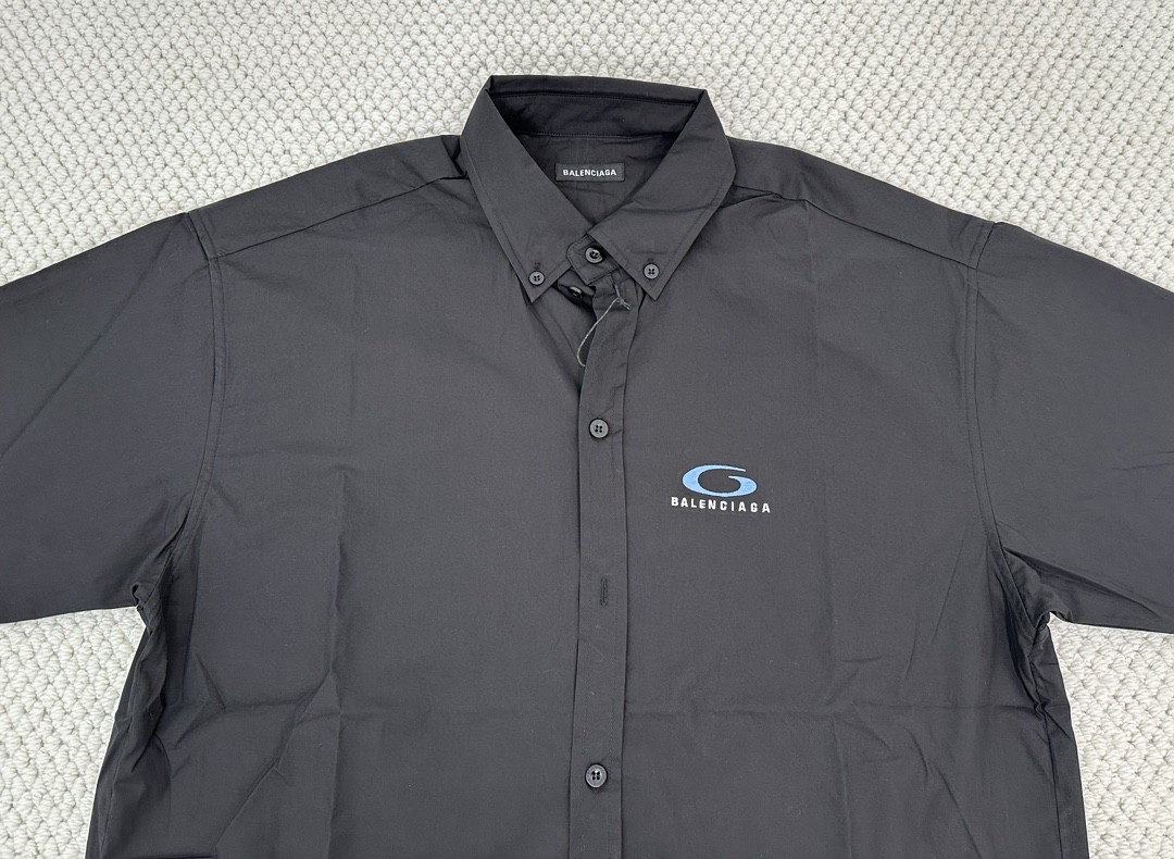Balenciaga 巴黎世家 环形图案字母logo印花衬衫 短袖 黑色