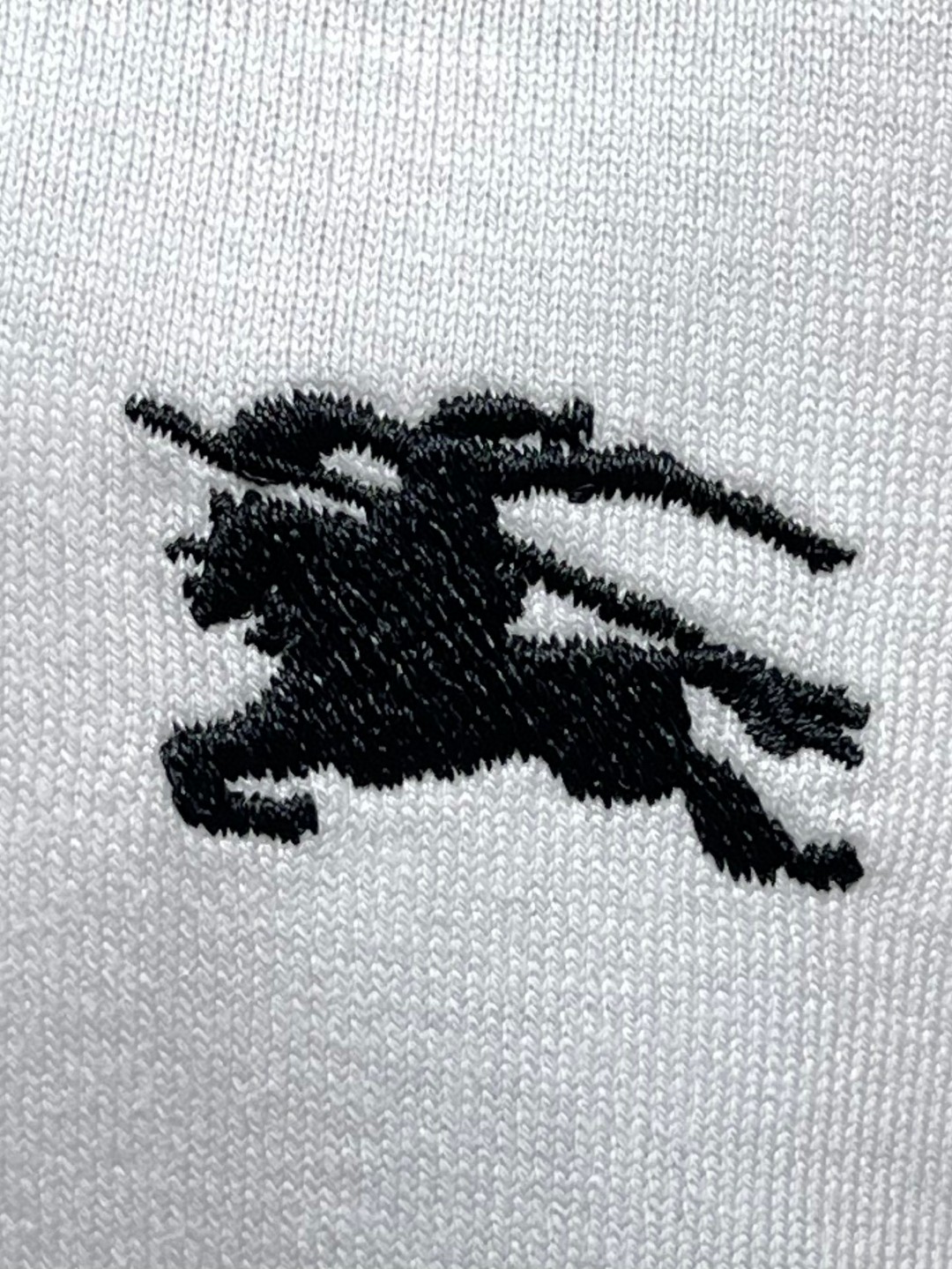 Burberry 巴宝莉 条纹装饰刺绣战马图案短袖 T恤 圆领 短款 夏季 黑色 白色 80910261