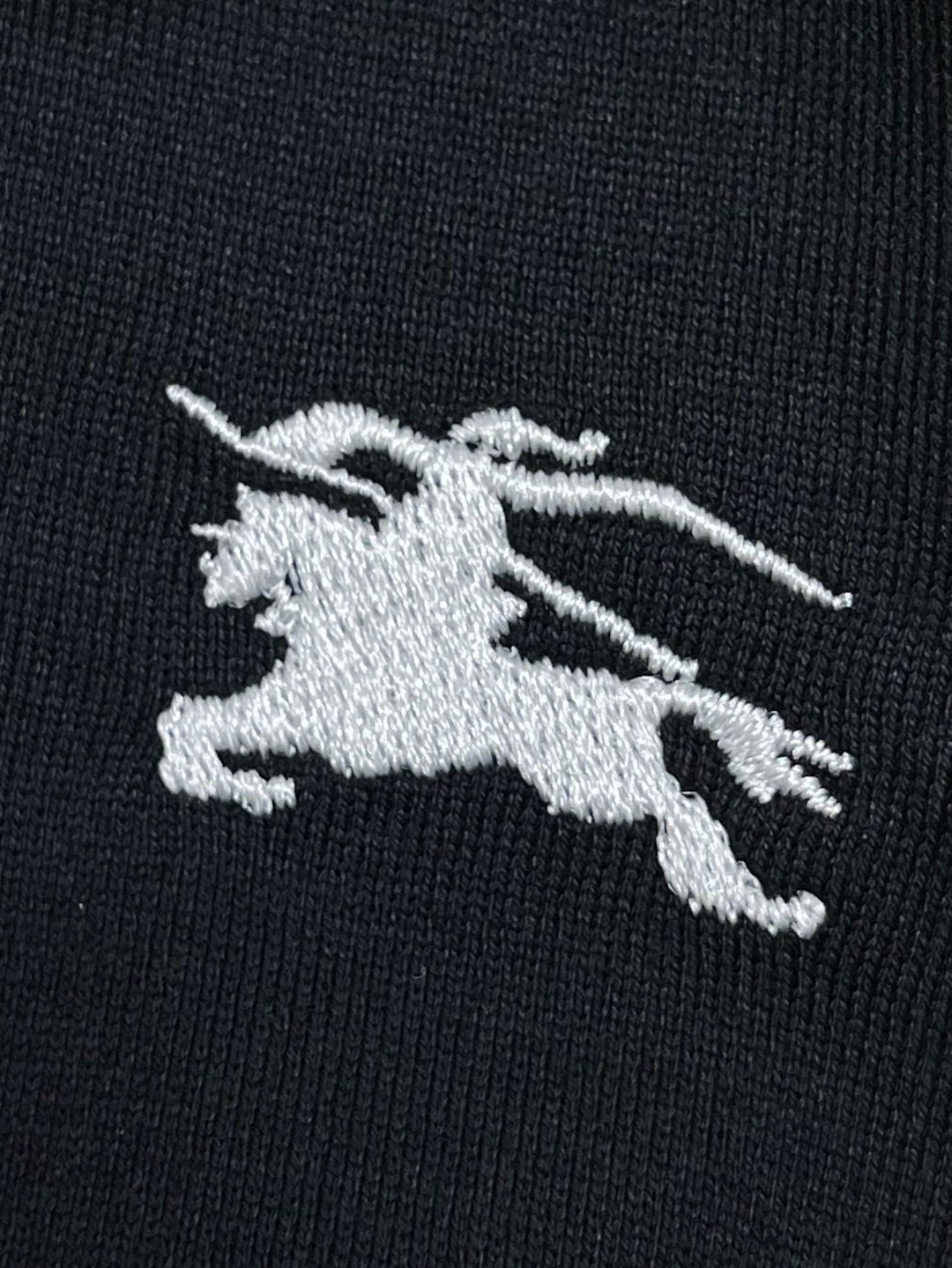 Burberry 巴宝莉 条纹装饰刺绣战马图案短袖 T恤 圆领 短款 夏季 黑色 白色 80910261