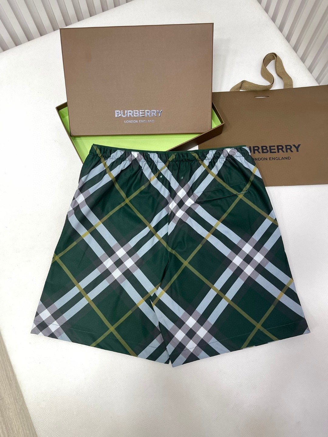 Burberry 巴宝莉 格纹松紧腰短裤 休闲裤 裤子 蓝色 绿色 米色