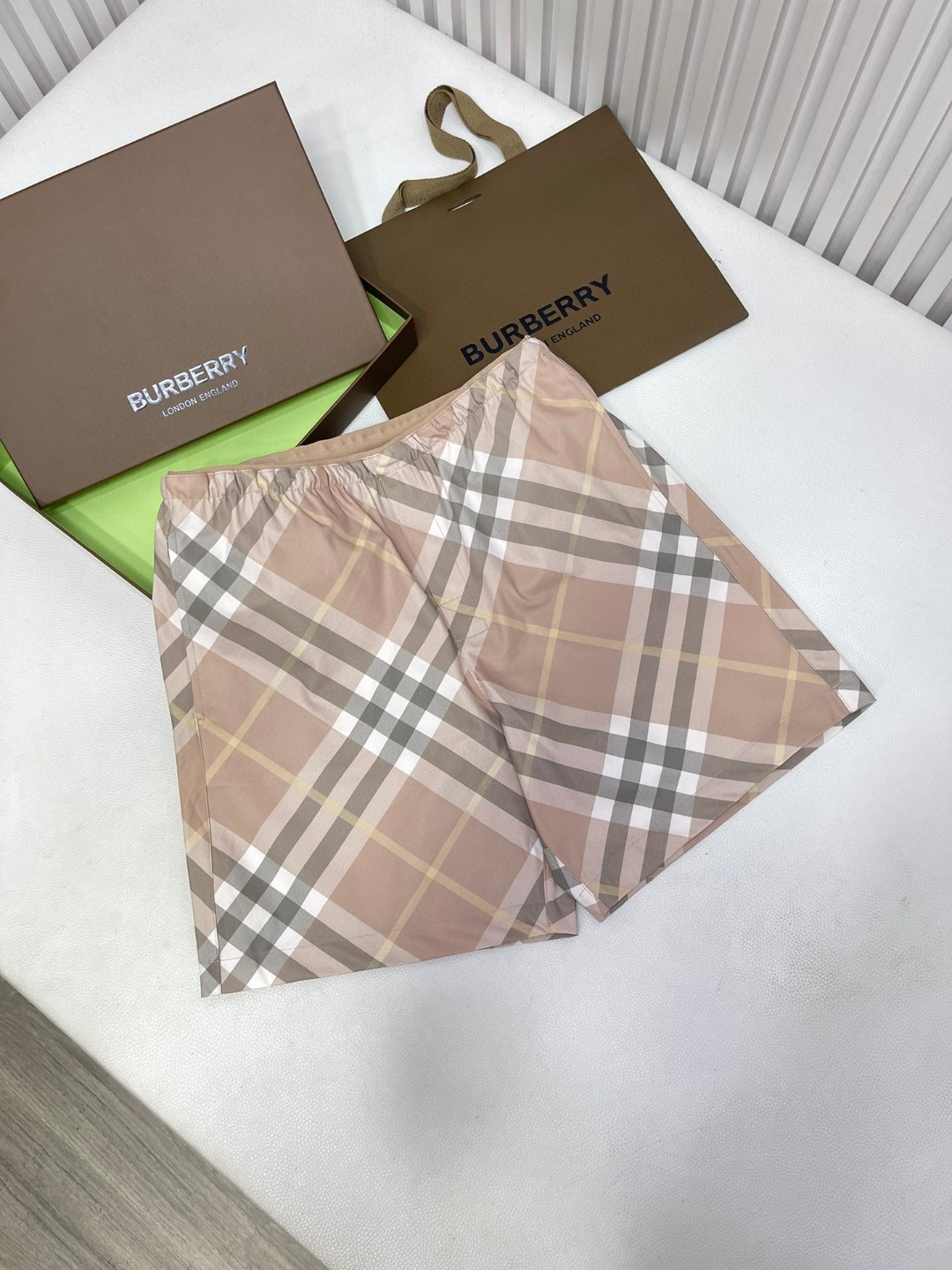 Burberry 巴宝莉 格纹松紧腰短裤 休闲裤 裤子 蓝色 绿色 米色